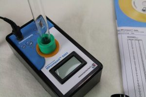 Über 15 Euro sparen! Fotometer G003 mit eingebauter Anzeige Grundset  Erste Hilfe GLEICH und nicht nach Wochen